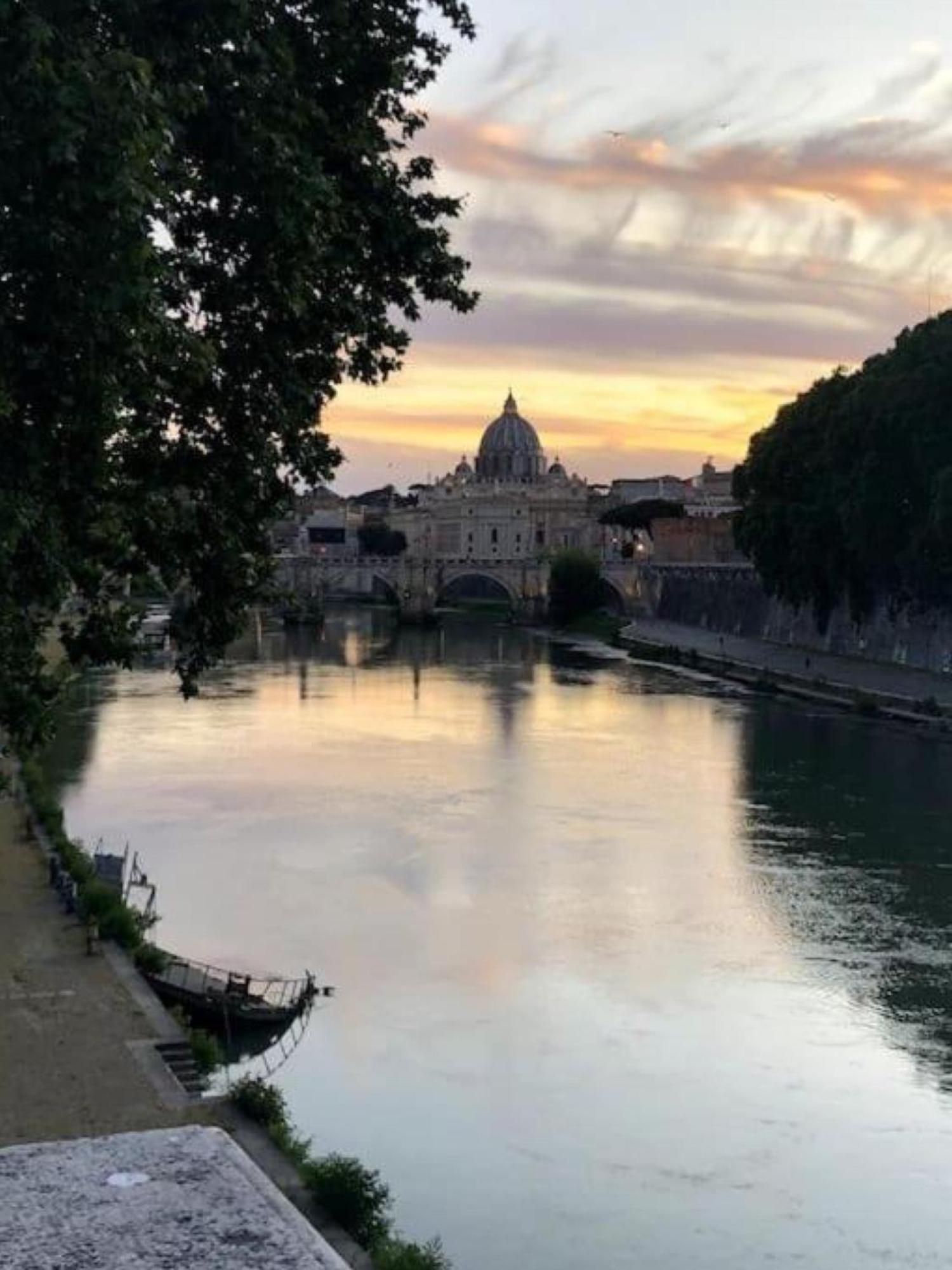 ローマLuce Al Pantheonアパートメント エクステリア 写真